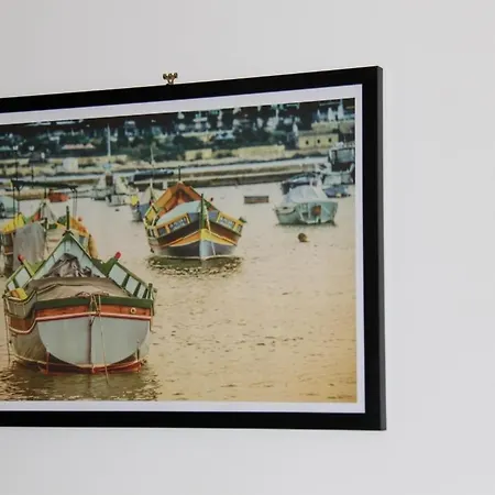 Grand Harbour Apartamento