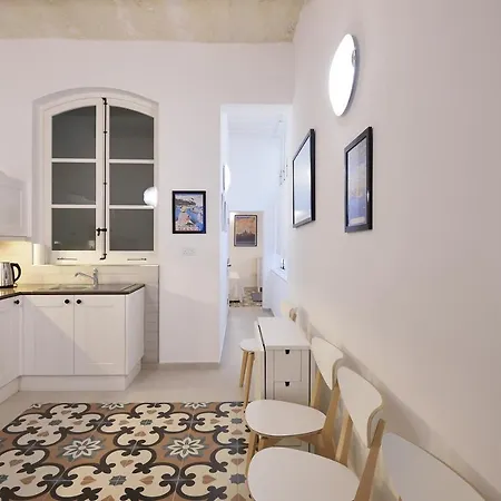 Grand Harbour Apartamento